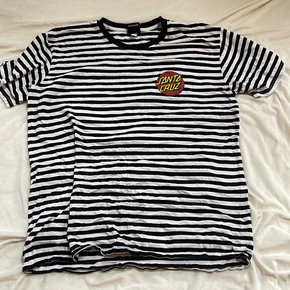 Santa Cruz tee